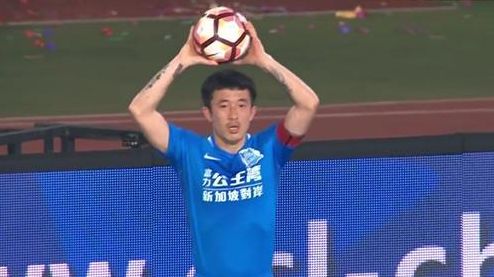 全场比赛结束，勒沃库森3-0云达不莱梅！